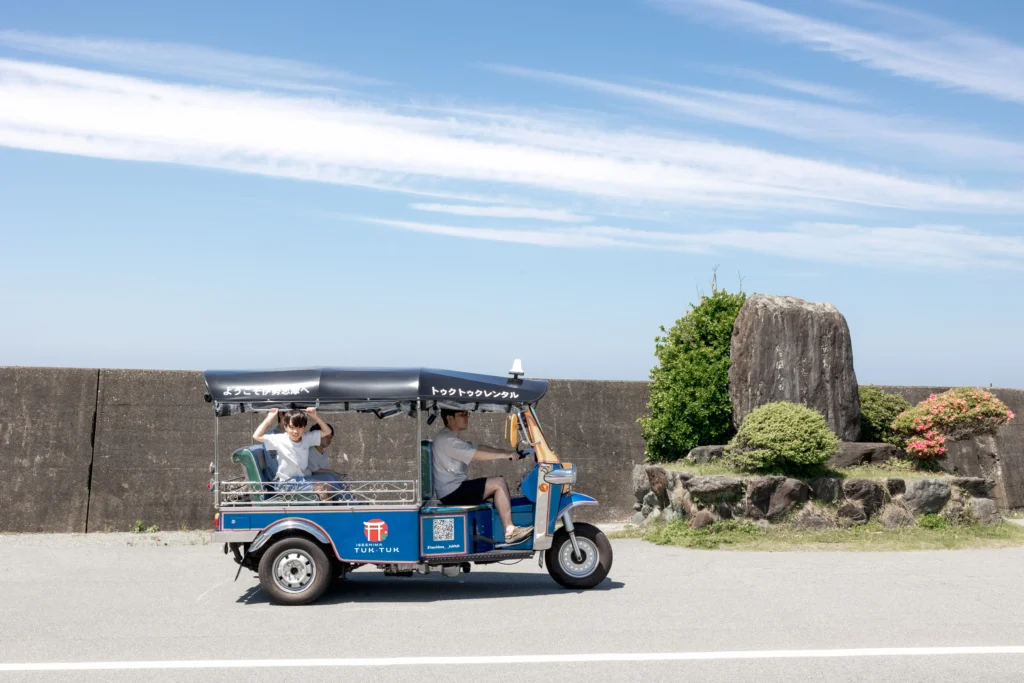 tuktuk